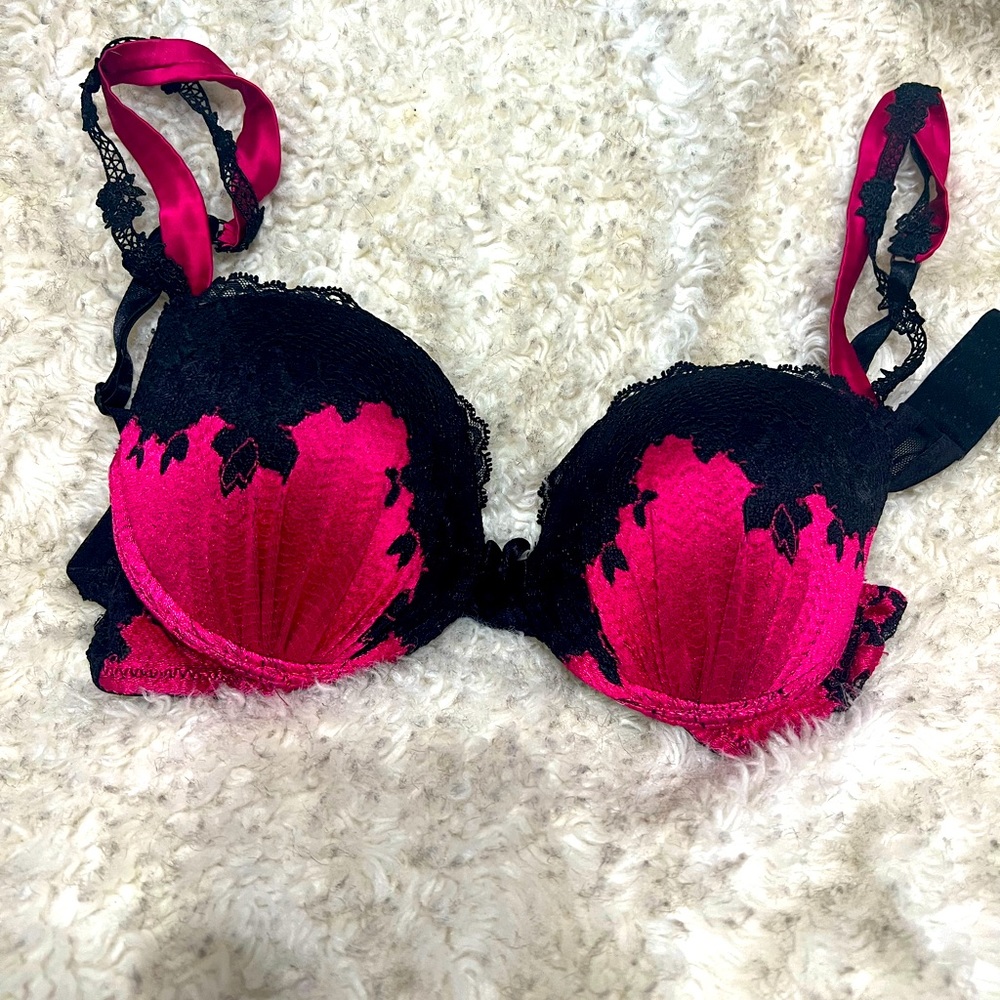 De Chelles Very Beautiful Bra From a Smoke Intimates & Sleepwear Bras